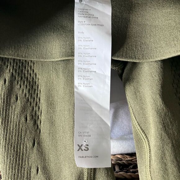 FABLETICS Sculptknit Contour Low-Impact Dark Moss Khloe Edit Size XS - Picture 11 of 15